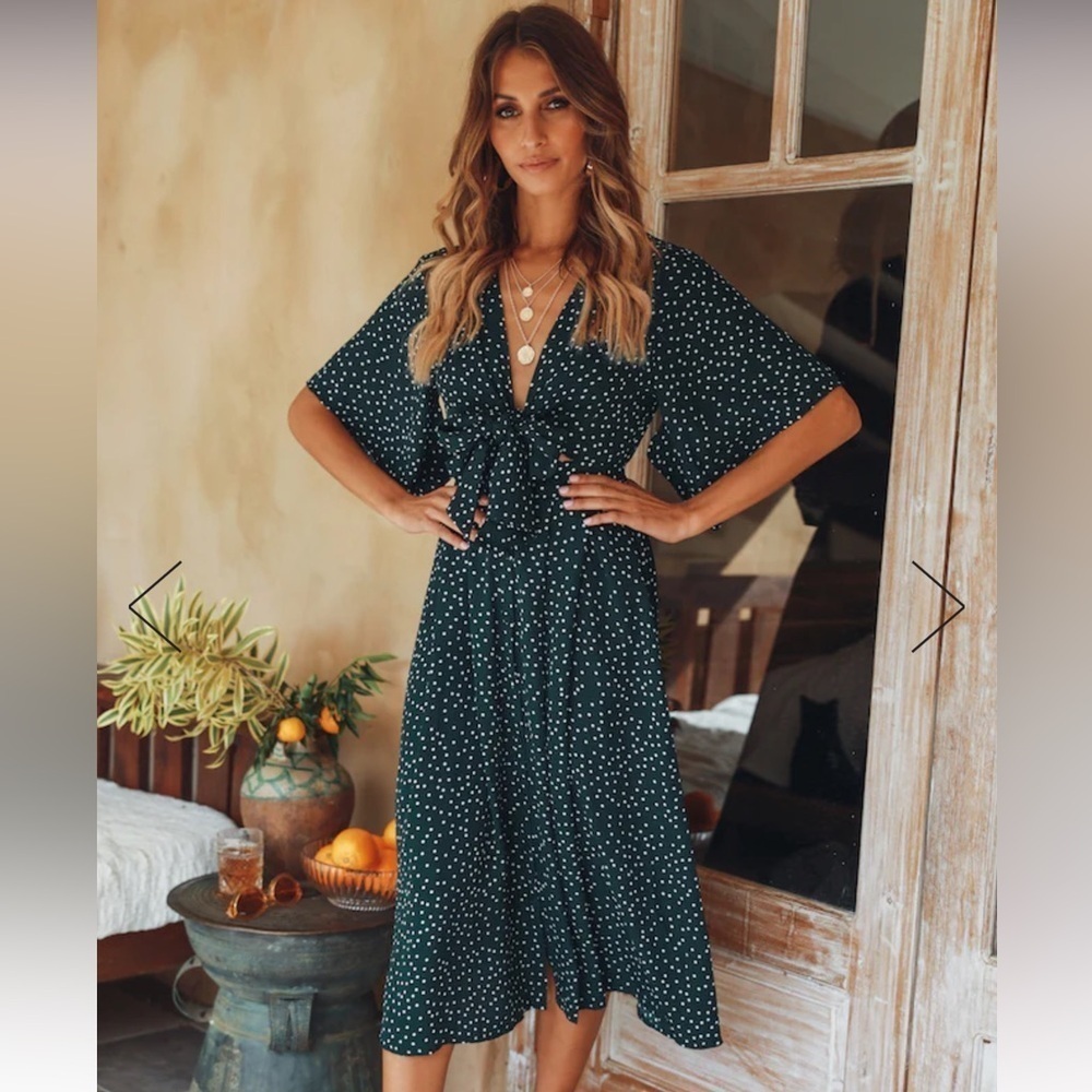 Hello Molly NWT STUCK IN YOUR WAYS Midi dress Green polka dot print size small